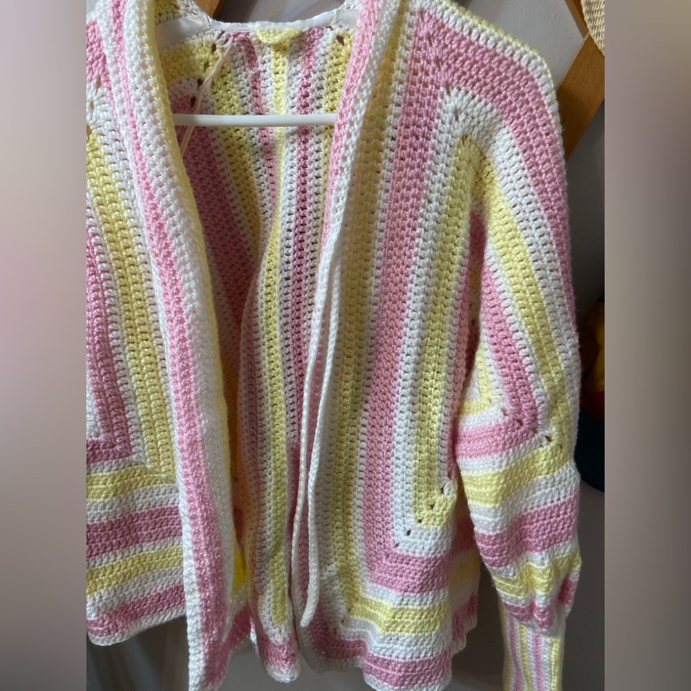 HandKnit Cottagecore Sweater - Picture 7 of 10